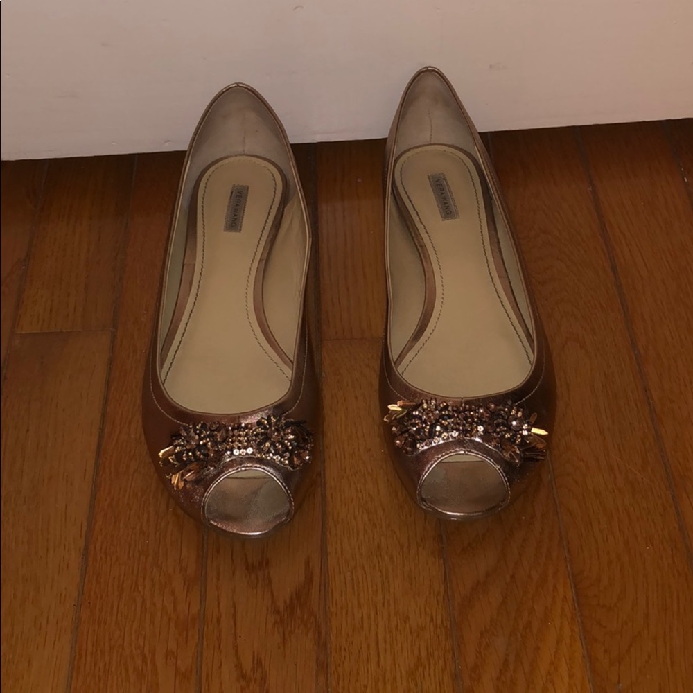 Vera wang flats